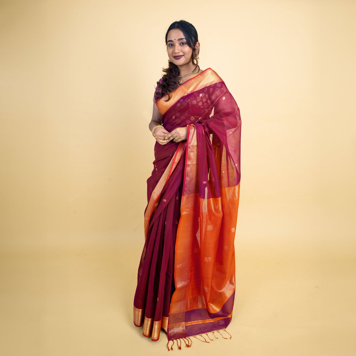 TARUNA - Magenta Cotton Silk Maheshwari Saree