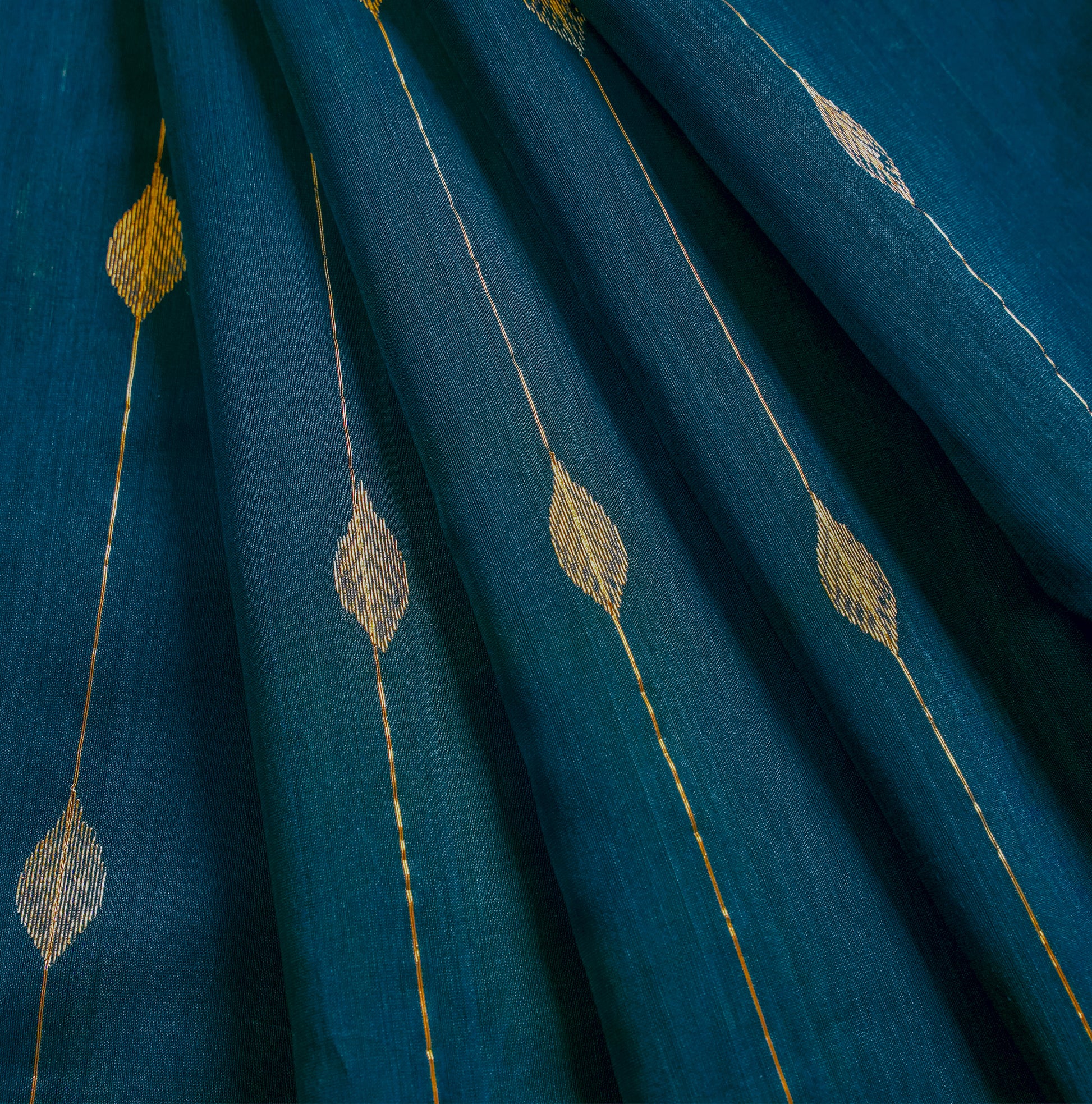 Peacock Blue Maheshwari Silk Cotton Saree with Leaf Motifs