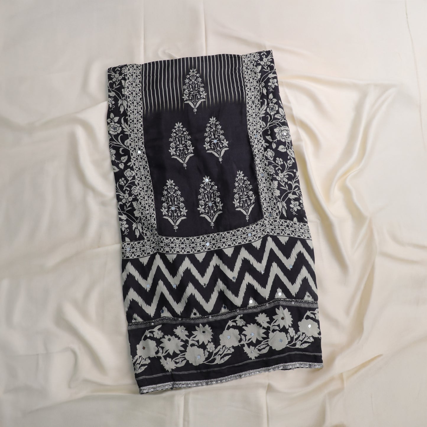 SHLOKHA - Black Cotton Blended Suit Set