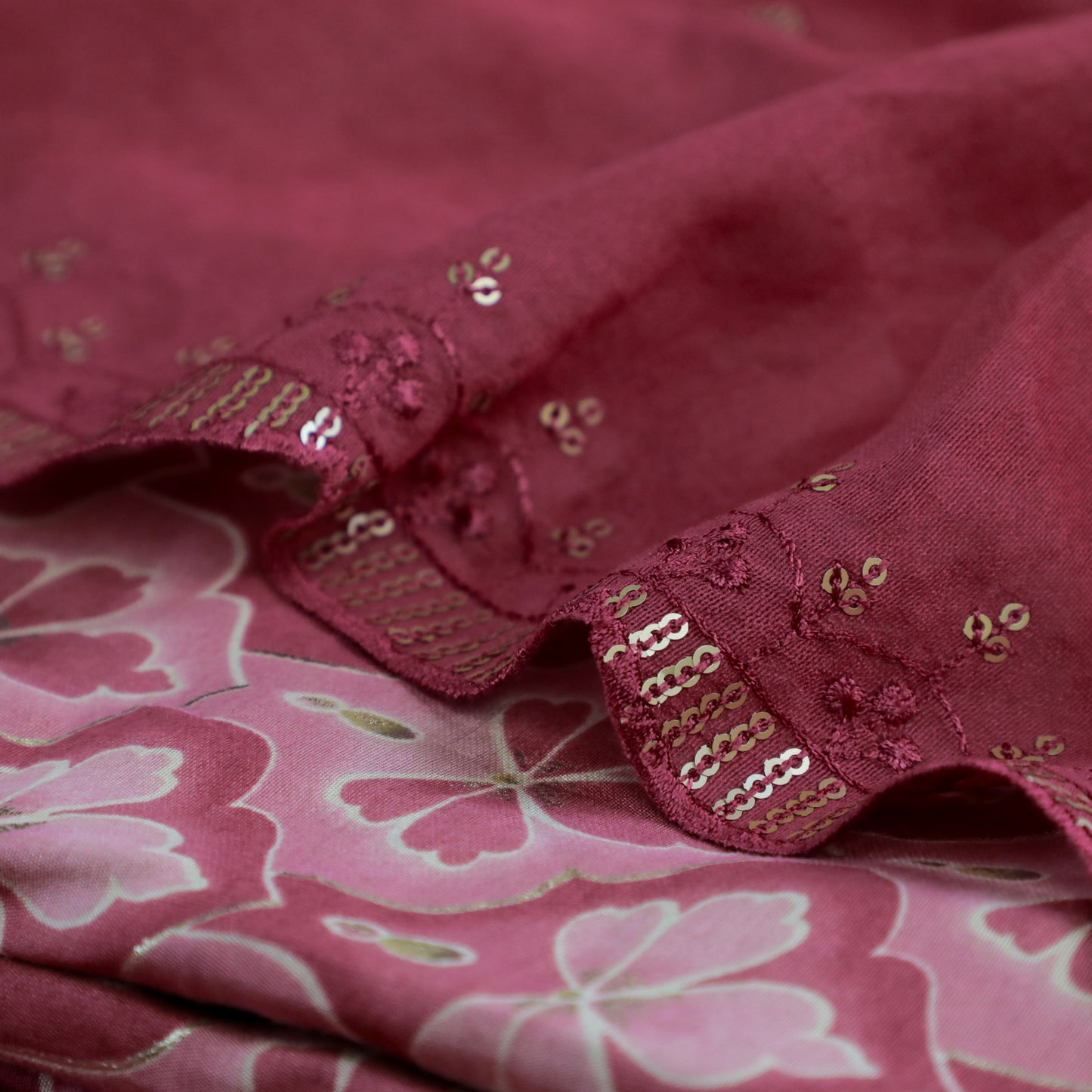 RADHYA - Coral Muslin Suit Set