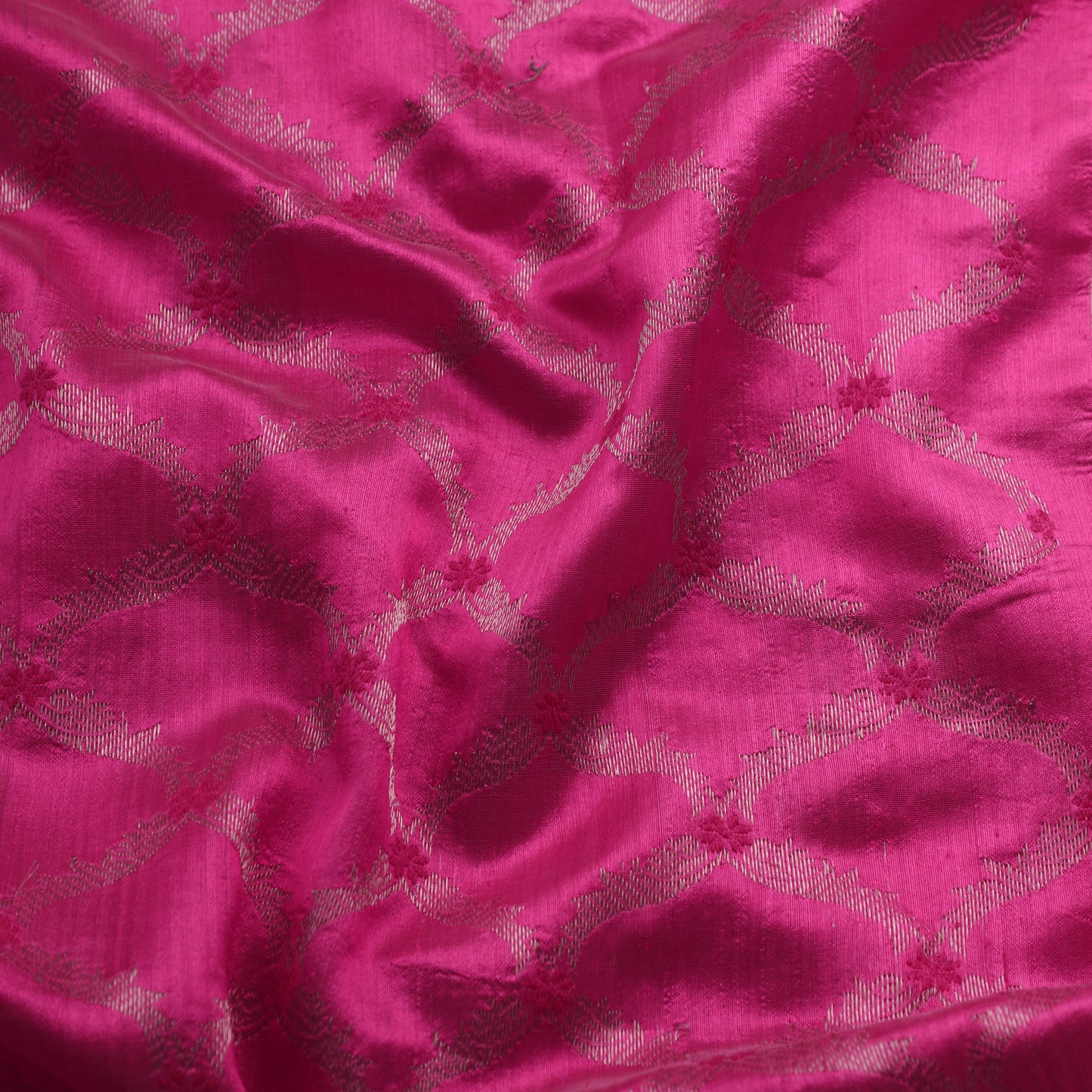 MUNGA - Peach Cotton Silk Chanderi Saree with Floral Motifs