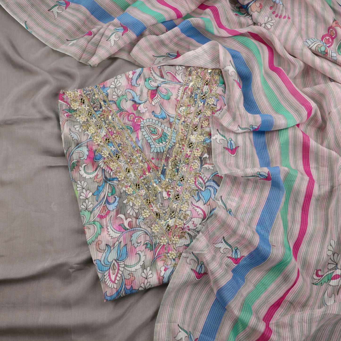 HARSHITA - Light Grey Muslin Suit Set