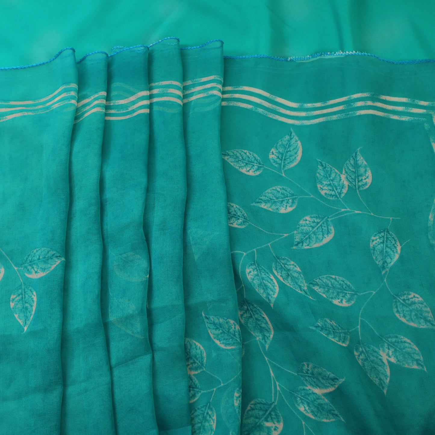 Green Muslin Suit Set - Dress Material