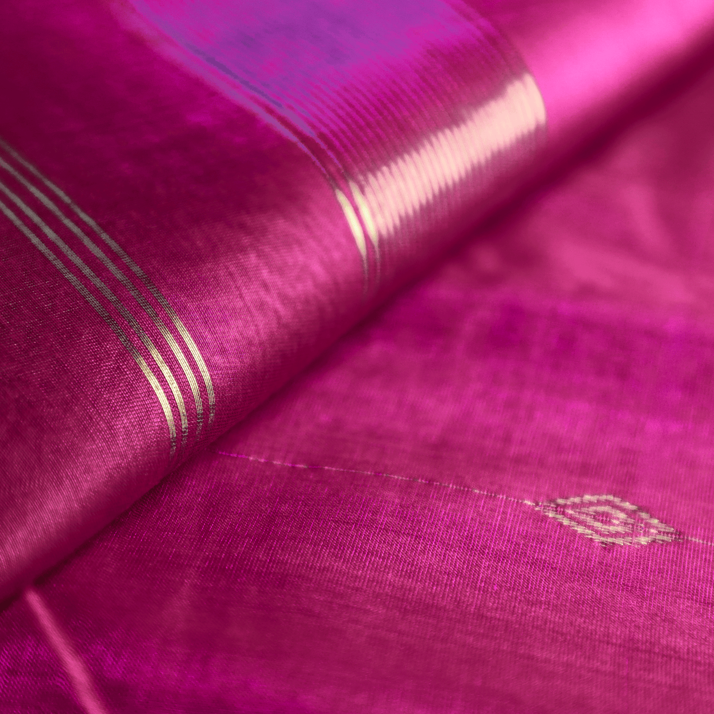 NANDINI - Pink Cotton Silk Maheshwari Saree