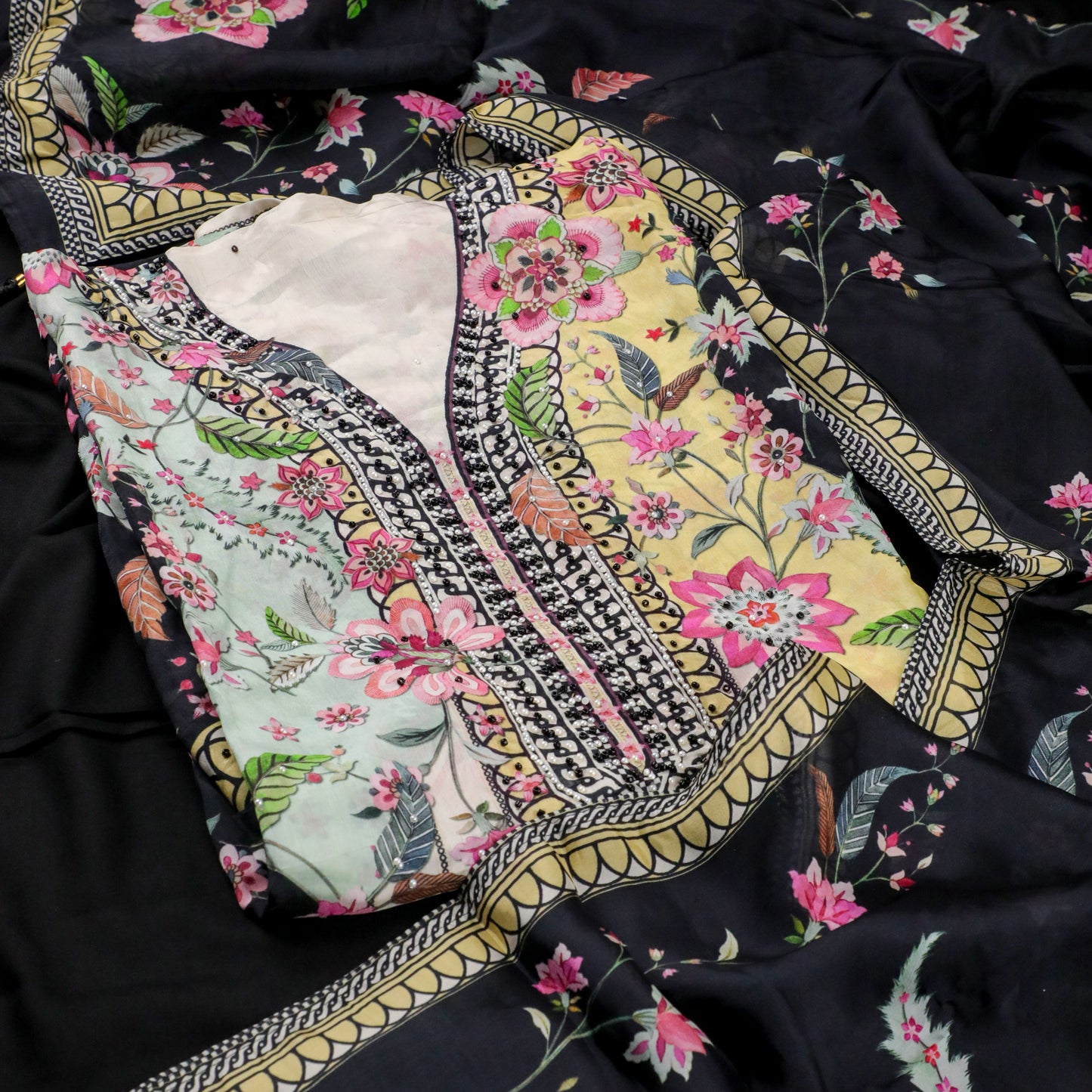 ANMOL – Black Glass Organza Suit Set