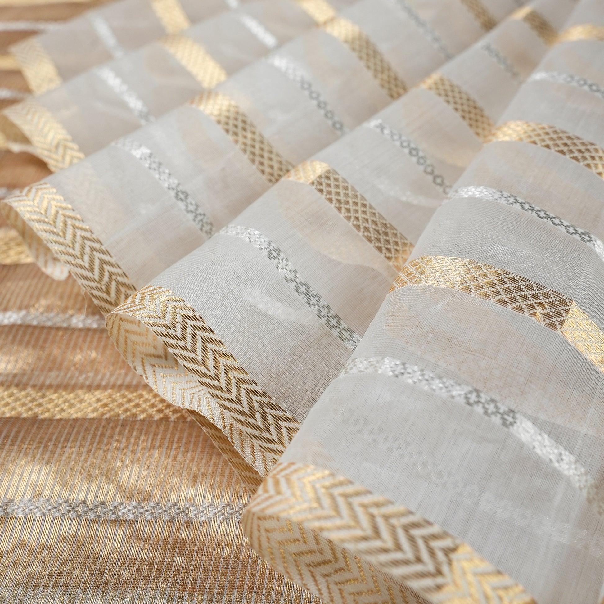 White Silk Maheshwari Saree