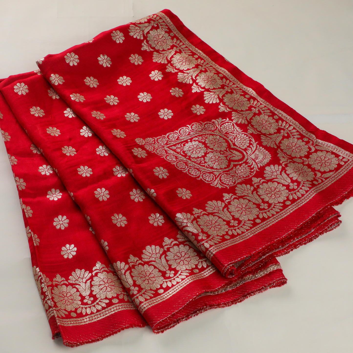 KASTURI – Red Dola Weave Dupatta