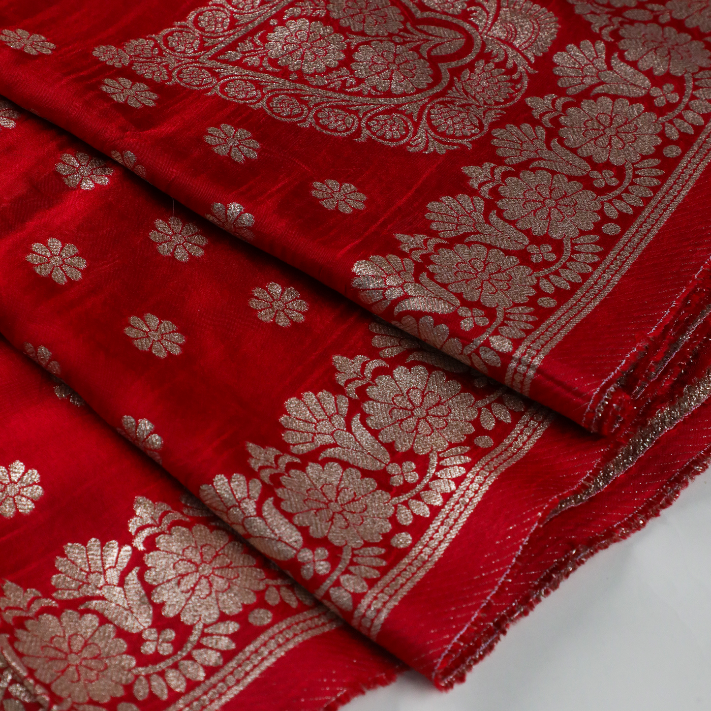 KASTURI – Red Dola Weave Dupatta