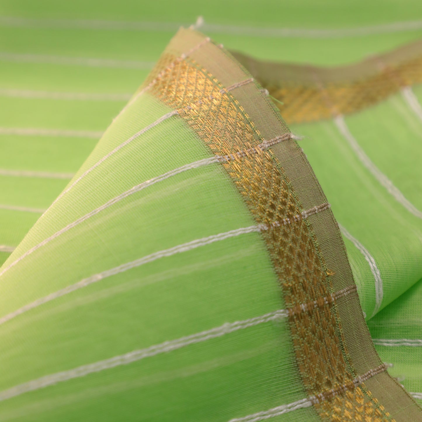 PRANJALI - Pista Green Cotton Silk Maheshwari Saree