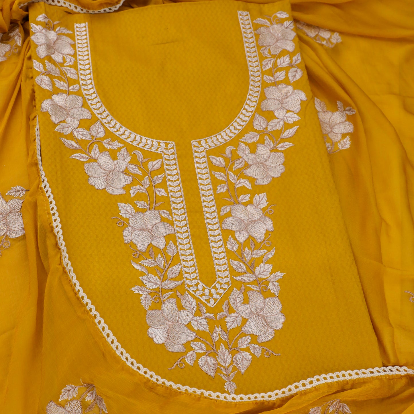 PRATHA – Mustard Yellow Cotton Suit Set