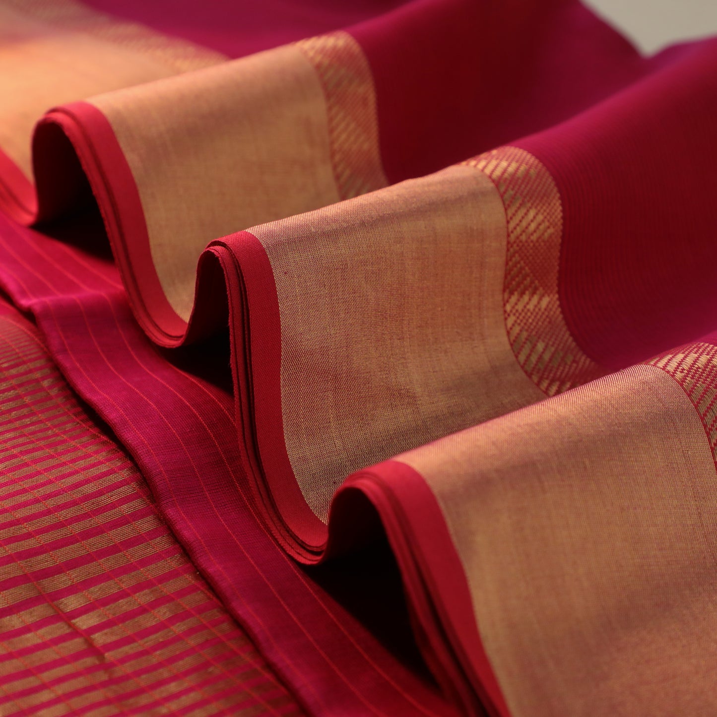 RESHMI - Pink Cotton Silk Maheshwari Saree