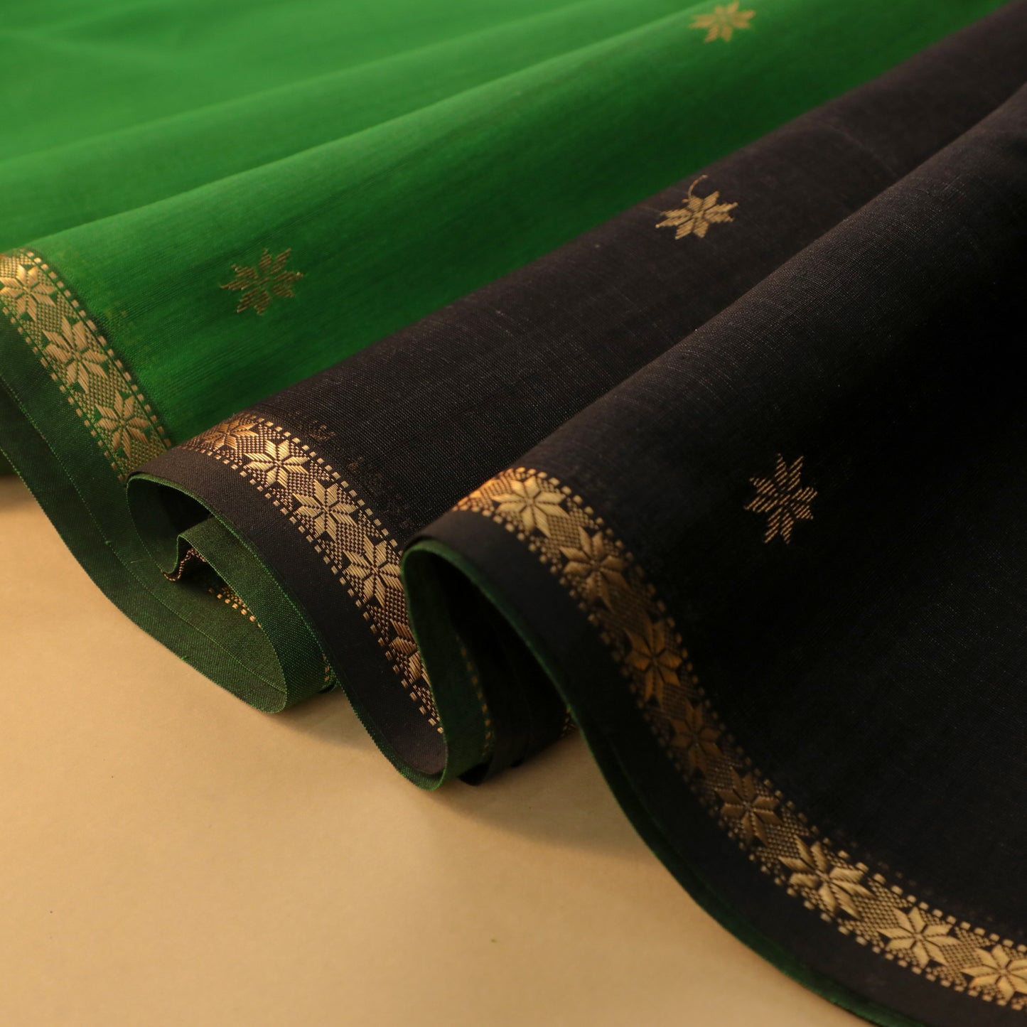 TANVI - Green Cotton Silk Maheshwari Saree